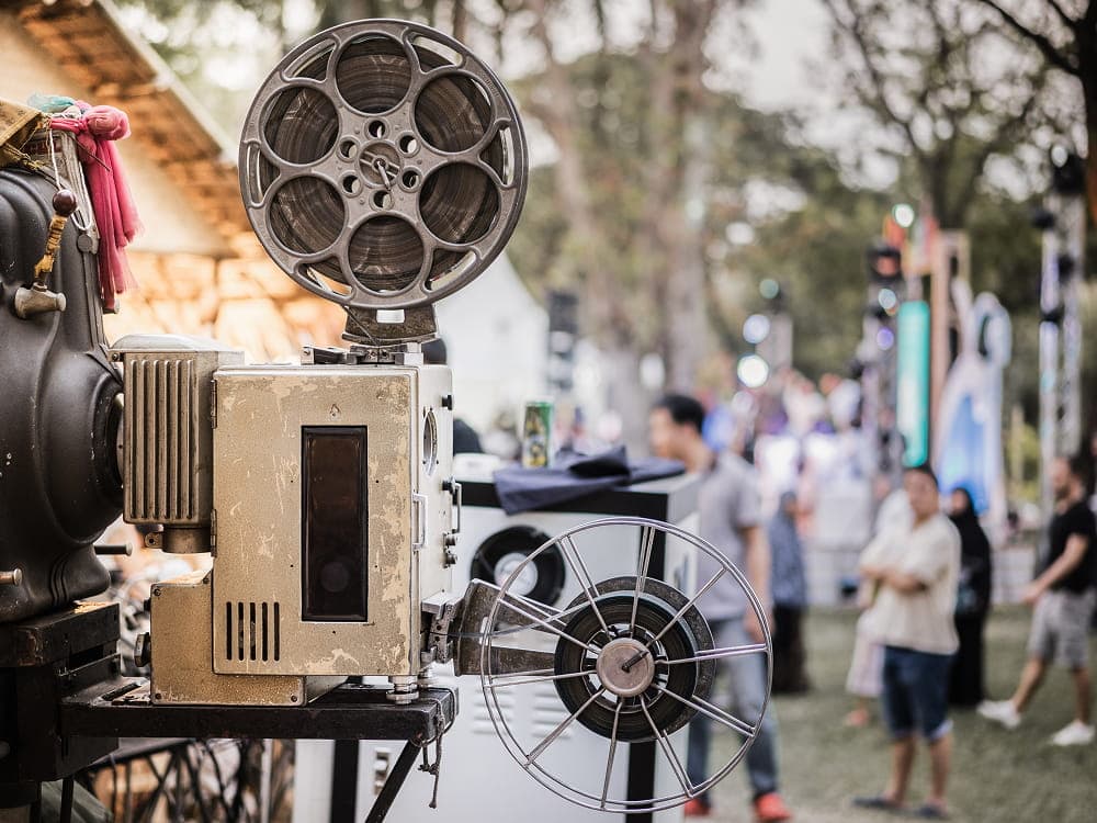 Film Festival Opens With Dazzling Premiere